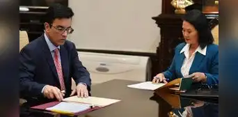 Gobierno de Keiko Fujimori rompe relacionales diplomáticas con Irán en medio de guerra con EE.UU. Gobierno de Keiko Fujimori rompe relacionales diplomáticas con Irán en medio de guerra con EE.UU.