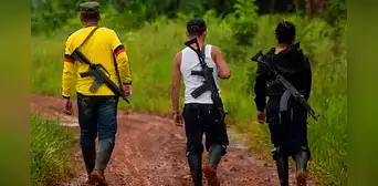 Colombia flexibiliza el porte de armas en plena ofensiva de Abelardo de la Espriella contra los grupos armados