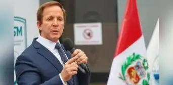 Francis Allison resta importancia a encuestas que lo colocan debajo de Bruce y López Aliaga: "La encuesta es la calle" Francis Allison resta importancia a encuestas que lo colocan debajo de Bruce y López Aliaga: "La encuesta es la calle"