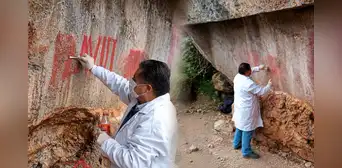 Atentado en Sacsayhuamán: desconocidos dañan con pintura roja y rosada una roca labrada de Lanlacuyoq