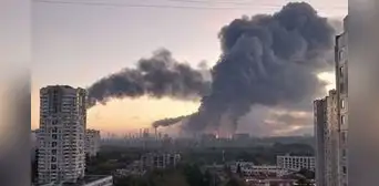 Ucrania lanza su mayor ataque con drones contra Moscú durante las elecciones parlamentarias de Rusia Ucrania lanza su mayor ataque con drones contra Moscú durante las elecciones parlamentarias de Rusia