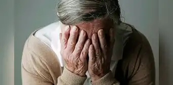Mujeres concentran el 63% de los casos de Alzheimer en el Perú y encienden las alertas: "Puede tener una influencia hormonal" Mujeres concentran el 63% de los casos de Alzheimer en el Perú y encienden las alertas: "Puede tener una influencia hormonal"