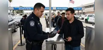 Atención migrantes | CBP sí puede revisar tu celular al cruzar a EE.UU., pero existe un límite que pocos conocen