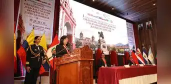 Corte del Santa participa en I Congreso Internacional de Familia en Ayacucho