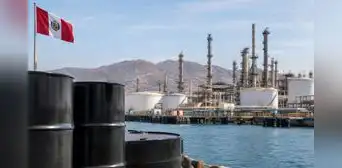 Ecuador evalúa procesar parte de su crudo en refinerías de Perú