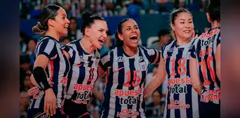 Alianza Lima se presenta con un triunfazo: derrotó 3-0 a CAV Esquimo en el primer día de la Noche Blanquiazul de Vóley 2026 Alianza Lima se presenta con un triunfazo: derrotó 3-0 a CAV Esquimo en el primer día de la Noche Blanquiazul de Vóley 2026