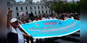 Profesores anuncian paro nacional para el 29 de octubre: ¿qué reclama el SUTEP al Gobierno? Profesores anuncian paro nacional para el 29 de octubre: ¿qué reclama el SUTEP al Gobierno?