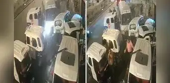 Cámaras registran aparatoso choque de combi contra varias mototaxis estacionadas en Chorrillos Cámaras registran aparatoso choque de combi contra varias mototaxis estacionadas en Chorrillos