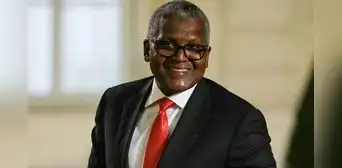 El hombre más rico de África pone a la venta parte de su imperio: busca recaudar US$1.600 millones con su refinería de petróleo El hombre más rico de África pone a la venta parte de su imperio: busca recaudar US$1.600 millones con su refinería de petróleo