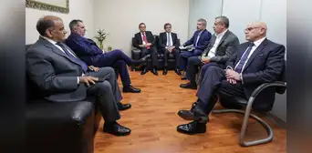 Ahora Nación se reunió con el premier Galarreta para revisar el pedido de facultades horas antes de su debate en Constitución