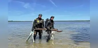 Investigadores hallan en un lago de Alemania maderas talladas de hace 10.500 años que podrían cambiar lo que sabemos de nuestros antepasados