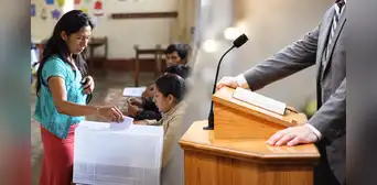 Juramentación de nuevos alcaldes y gobernadores regionales: esta es la fecha en que asumirán funciones los ganadores de las Elecciones 2026 Juramentación de nuevos alcaldes y gobernadores regionales: esta es la fecha en que asumirán funciones los ganadores de las Elecciones 2026