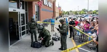 Alerta máxima en Walmart | Agentes policiales recibieron un reporte de amenaza de bomba dentro del supermercado: ¿Fue parte de una broma? Esta es la verdad
