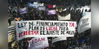 Justicia argentina ordena al Gobierno de Milei aplicar de inmediato la Ley de Financiamiento Universitario Justicia argentina ordena al Gobierno de Milei aplicar de inmediato la Ley de Financiamiento Universitario