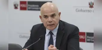 Ernesto Álvarez pide al Senado no someterse a diputados durante debate del pedido de facultades Ernesto Álvarez pide al Senado no someterse a diputados durante debate del pedido de facultades
