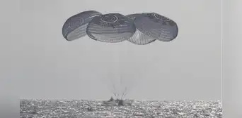 Los astronautas de la misión Crew-12 de la NASA y SpaceX amerizan con éxito tras 8 meses en el espacio