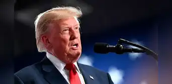 Donald Trump pide un nuevo presidente para Ucrania y responsabiliza a Zelenski por el precio del diésel en EE. UU.