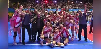 ¡Perú clasificó al Mundial! Las 'Matadorcitas' vencieron 3-2 a Brasil y lograron el pase a la final del Sudamericano de Vóley Sub 19 2026 ¡Perú clasificó al Mundial! Las 'Matadorcitas' vencieron 3-2 a Brasil y lograron el pase a la final del Sudamericano de Vóley Sub 19 2026