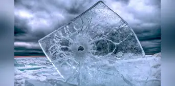 Científicos crean nuevo tipo de “superhielo”: 10 veces más resistente que el hielo común y casi tan fuerte como el cemento Científicos crean nuevo tipo de “superhielo”: 10 veces más resistente que el hielo común y casi tan fuerte como el cemento