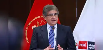 Feriado por visita del papa León XIV: ministro de Trabajo espera pronunciamiento del Vaticano antes de anunciarlo