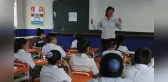 Nuevas reglas del Minedu: colegios privados apoyan sanciones y exigen fortalecer autoridad docente