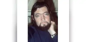 “Casa tomada” de Julio Cortázar, por Eduardo González Viaña “Casa tomada” de Julio Cortázar, por Eduardo González Viaña