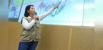 ''Evacúen sus casas desde ya'': Keiko Fujimori pide a población que vive cerca a ríos que ''alisten su mochila'' ante El Niño
