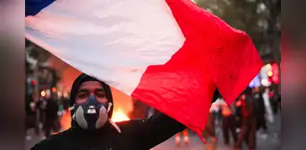 Más de 400 detenidos, un mutilado por granada y múltiples enfrentamientos deja la jornada de protestas en Francia Más de 400 detenidos, un mutilado por granada y múltiples enfrentamientos deja la jornada de protestas en Francia