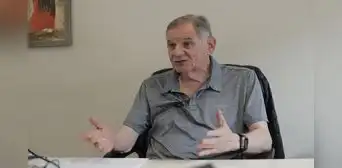 León Trahtemberg: “No hay forma  de escribir un libro si no hay ideología”