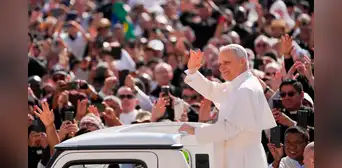 León XIV es ovacionado en el Vaticano tras su operación y alista su esperado recorrido en Sudamérica