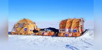España crea trineo impulsado por cometas gigantes que recorrerá 3.400 km por la Antártida sin combustible y llevará 16 proyectos científicos España crea trineo impulsado por cometas gigantes que recorrerá 3.400 km por la Antártida sin combustible y llevará 16 proyectos científicos