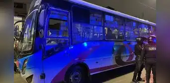 Acribillan a chofer de Cora Cora frente a su hijo y 20 pasajeros en San Juan de Miraflores Acribillan a chofer de Cora Cora frente a su hijo y 20 pasajeros en San Juan de Miraflores