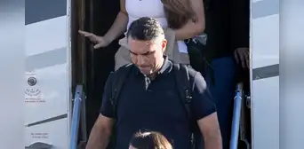 Flávio Bolsonaro llega a Estados Unidos tras huir de Brasil luego de su histórica derrota electoral frente a Lula Flávio Bolsonaro llega a Estados Unidos tras huir de Brasil luego de su histórica derrota electoral frente a Lula