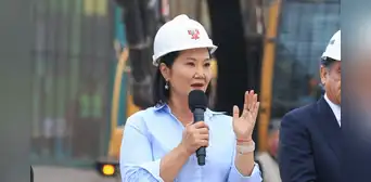 Keiko Fujimori reduce de 3 mil a 2 mil los colegios prometidos durante la campaña Keiko Fujimori reduce de 3 mil a 2 mil los colegios prometidos durante la campaña