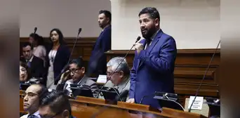 Diputado César Holguín renuncia a la vocería de Ahora Nación: "Diferencias son incompatibles con el cargo"