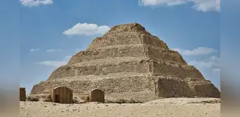 Estatuas encontradas en una necrópolis del antiguo Egipto tendrían la clave para la ubicación de la tumba perdida de Imhotep