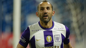 Hernán Barcos ya es el máximo goleador extranjero de toda la historia de Alianza Lima. Foto: La República