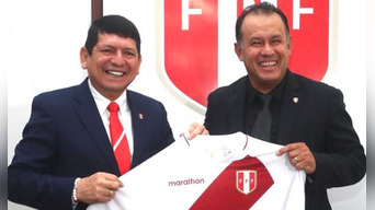 Juan Reynoso llegó a la selección peruana durante la gestión de Agustín Lozano. Foto: FPF