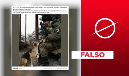 No, foto viral de soldado “tratando de calmar a un cachorro de los bombardeos” no es actual