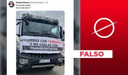No, esta foto de camión con un cartel no se refiere al Gobierno de Pedro Castillo