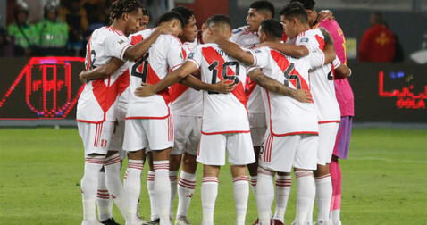 La selección peruana busca su primer triunfo en Chile. Foto: FPF   