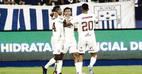 Jugador de Universitario celebran uno de los goles anotados en Matute. Foto: La República   