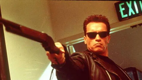 Arnold Schwarzenegger gained fame in the 80s and 90s for starring in the saga "Terminator"