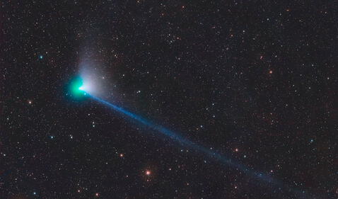 Kometa C/2022 E3 (ZTF) została uchwycona w zeszłym tygodniu przez amatora.  Zdjęcie: Michael Jagger/Twitter