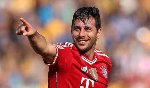 Pizarro obtuvo distintos trofeos con el club 'bávaro. Uno de ellos fue la Champions League. Foto: Bayern Múnich   