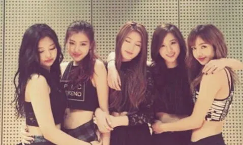  Antes del debut de BLACKPINK con sus cinco integrantes originales. Foto: Bubble    