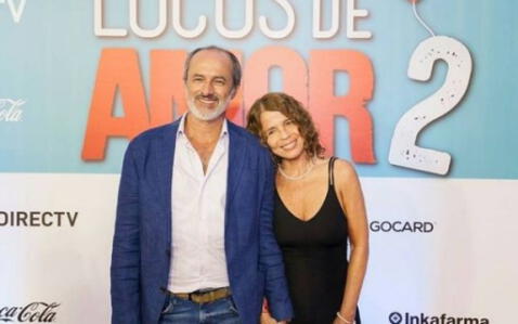 Carlos Alcántara and his wife at the avant premiere.  Photo: Instagram   