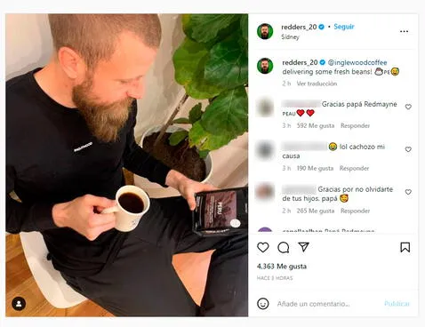 Andrew Redmayne aparece bebiendo un café peruano y usuarios estallan en redes sociales: “Te crees hábil”