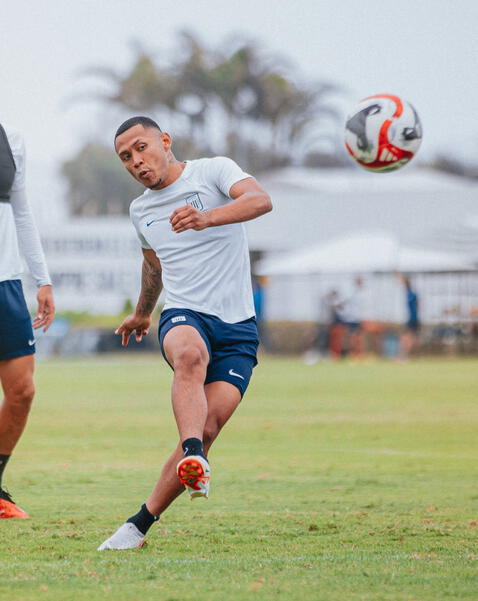 Bryan Reyna es uno de los jugadores mas desequilibrantes en tienda íntima. Foto: X / Alianza Lima.   