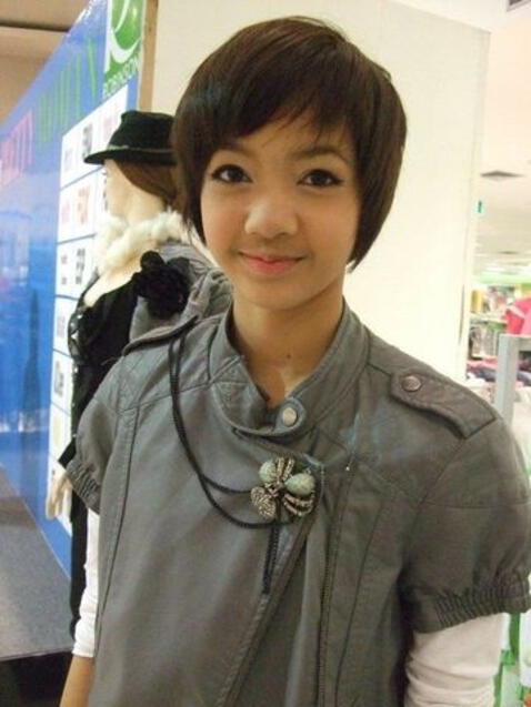  Lisa predebut. Foto: YG    